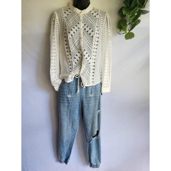 MEADOW RUE BY ANTHROPOLOGIE SIZE US6 WHITE LACE GEOMETRIC BUTTON BLOUSE - Picture 4 of 10